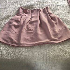 Blush pleated Toni skirt